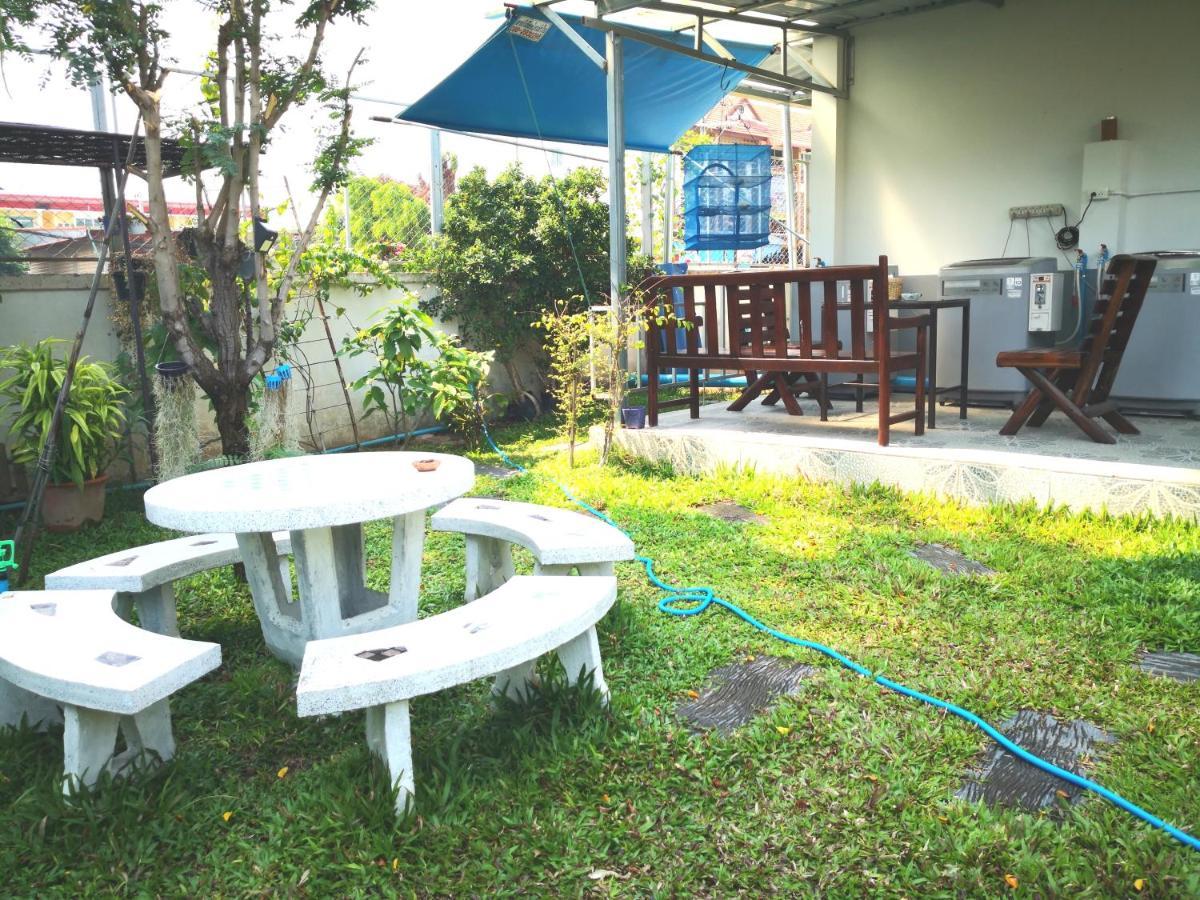 Hotel Ban Maitree Chiang Mai Exterior foto