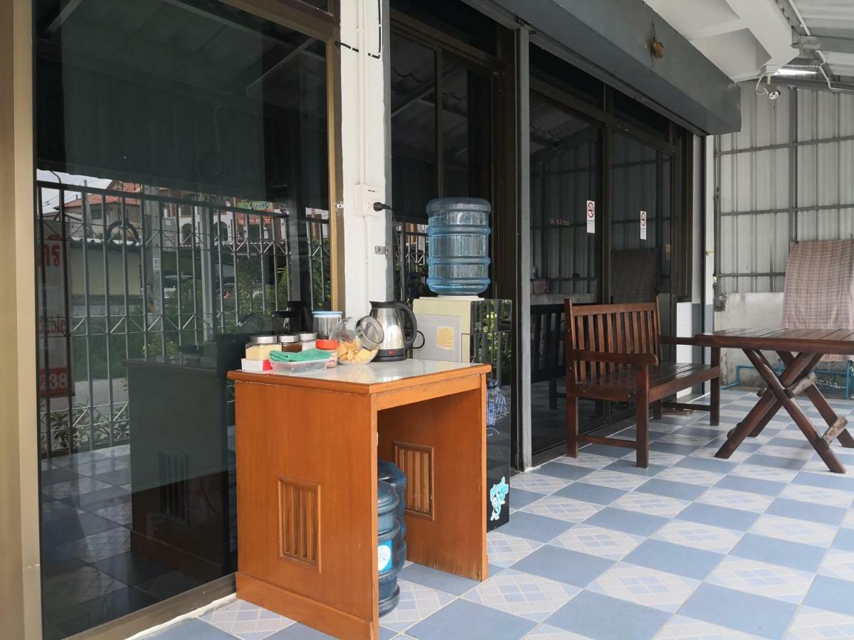 Hotel Ban Maitree Chiang Mai Exterior foto