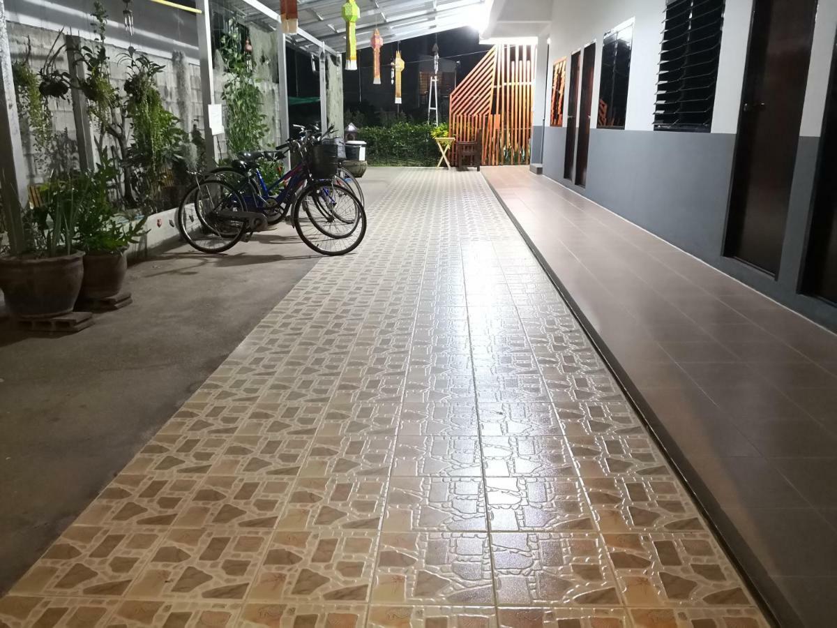 Hotel Ban Maitree Chiang Mai Exterior foto